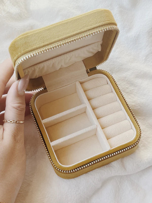 Olive Branch Jewelry & Co. “One and Only” Jewelry Box