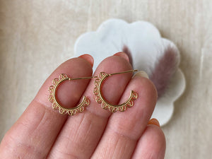 Agaveh Girl Lace Hoops