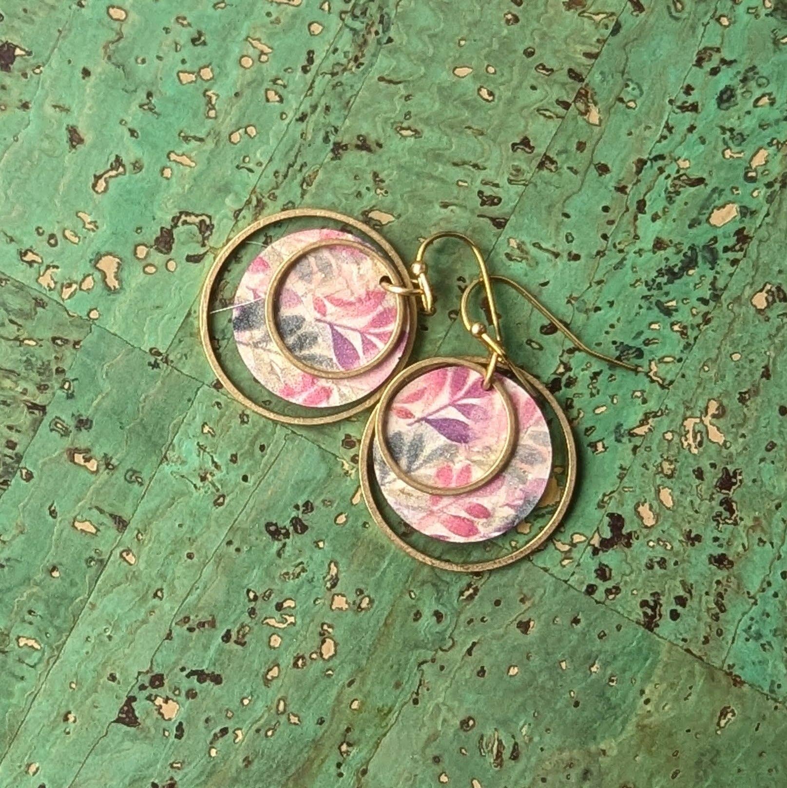 Hello Lovely Cork Co. | Circle Cork and Brass Earrings - Green and Fuchsia Leaves