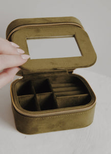 Olive Branch The Veteran Jewelry Box in Forest