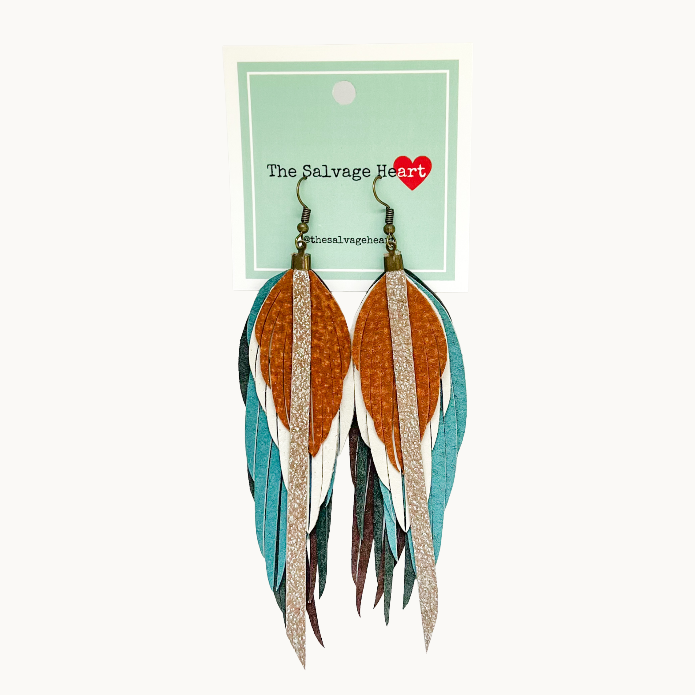 The Salvage Heart | Earrings Feather Large