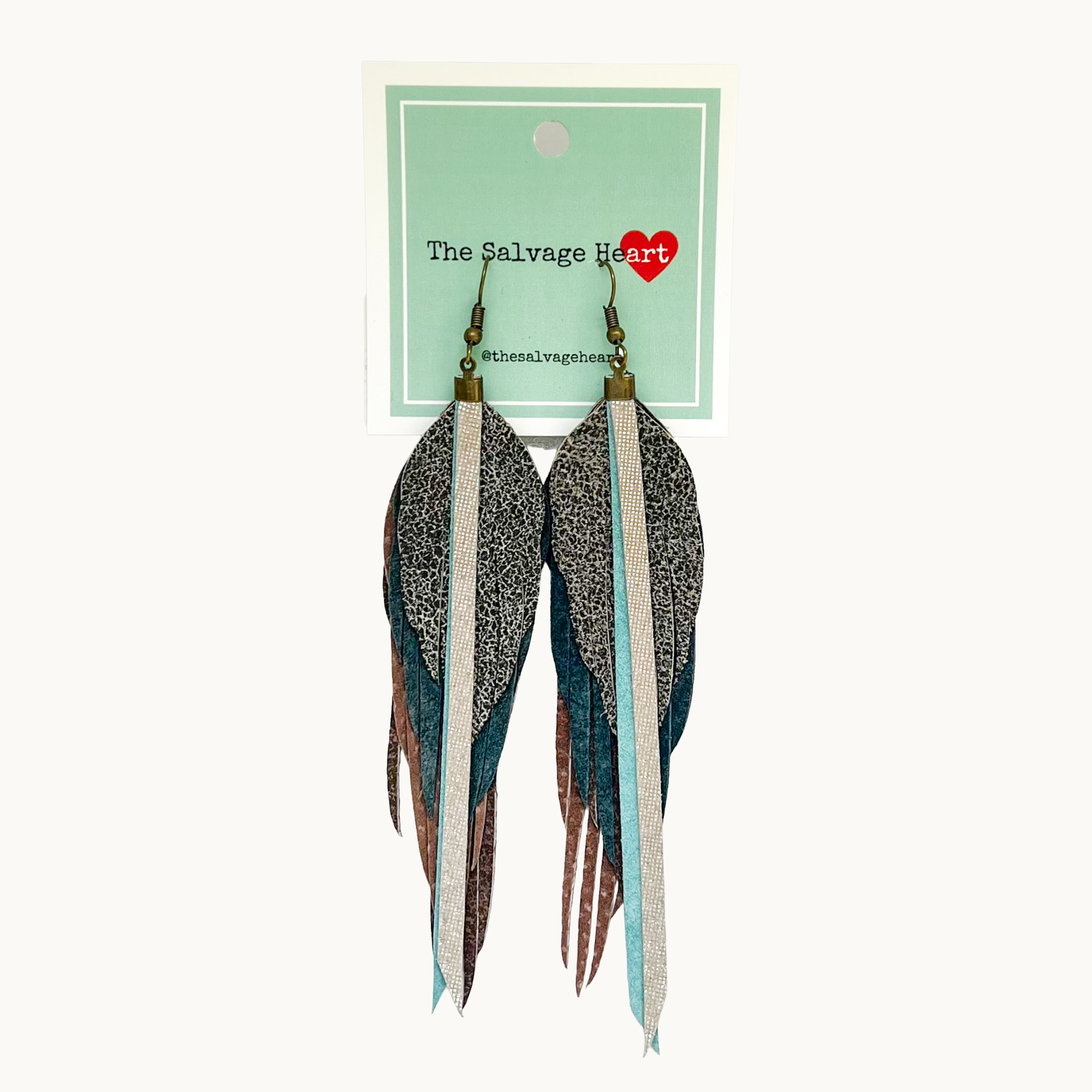 The Salvage Heart | Earrings Feather Large