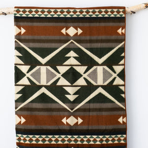 Heartprint Threads | Blankets