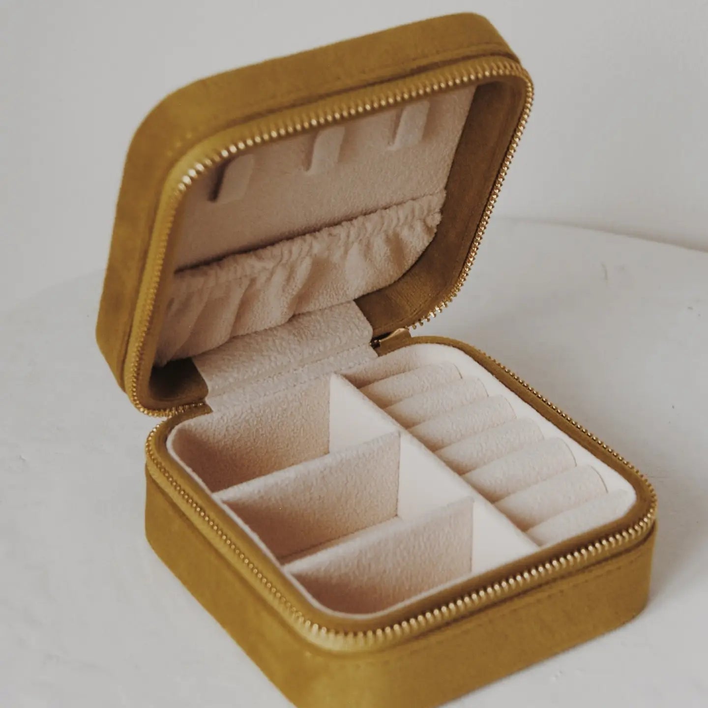 Olive Branch Jewelry & Co. “One and Only” Jewelry Box