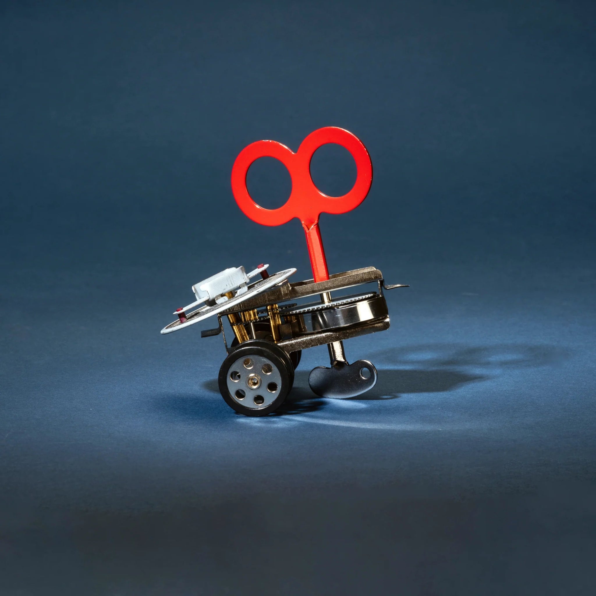 Kikkerland | "Sparkz" Wind - Up Critter - Bough and Antler Northwest Goods