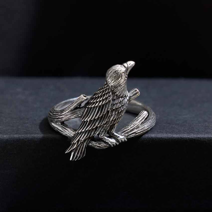 Nina Designs "Raven" Ring