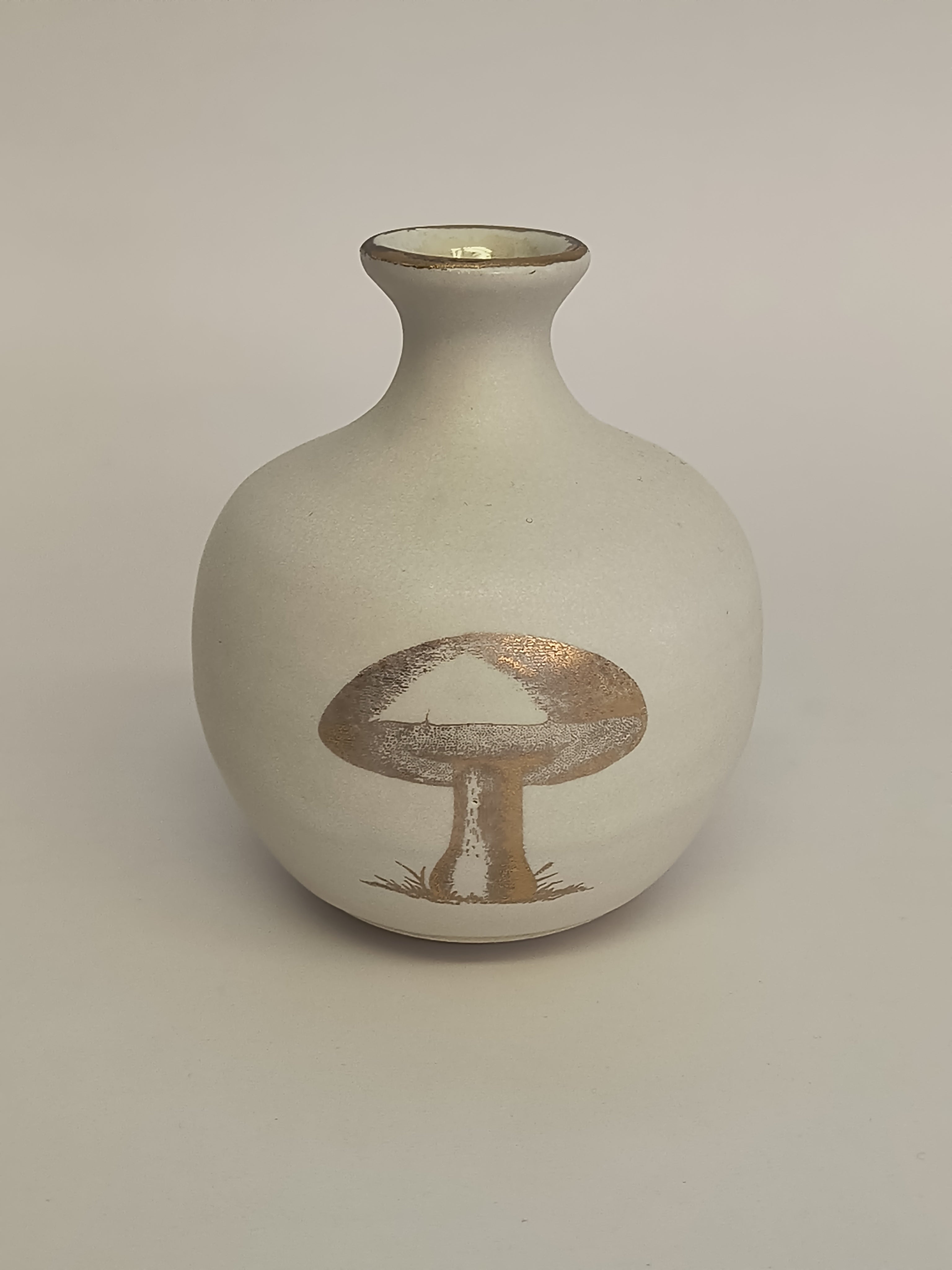 Pottery for Peace | Matte Mini Vases