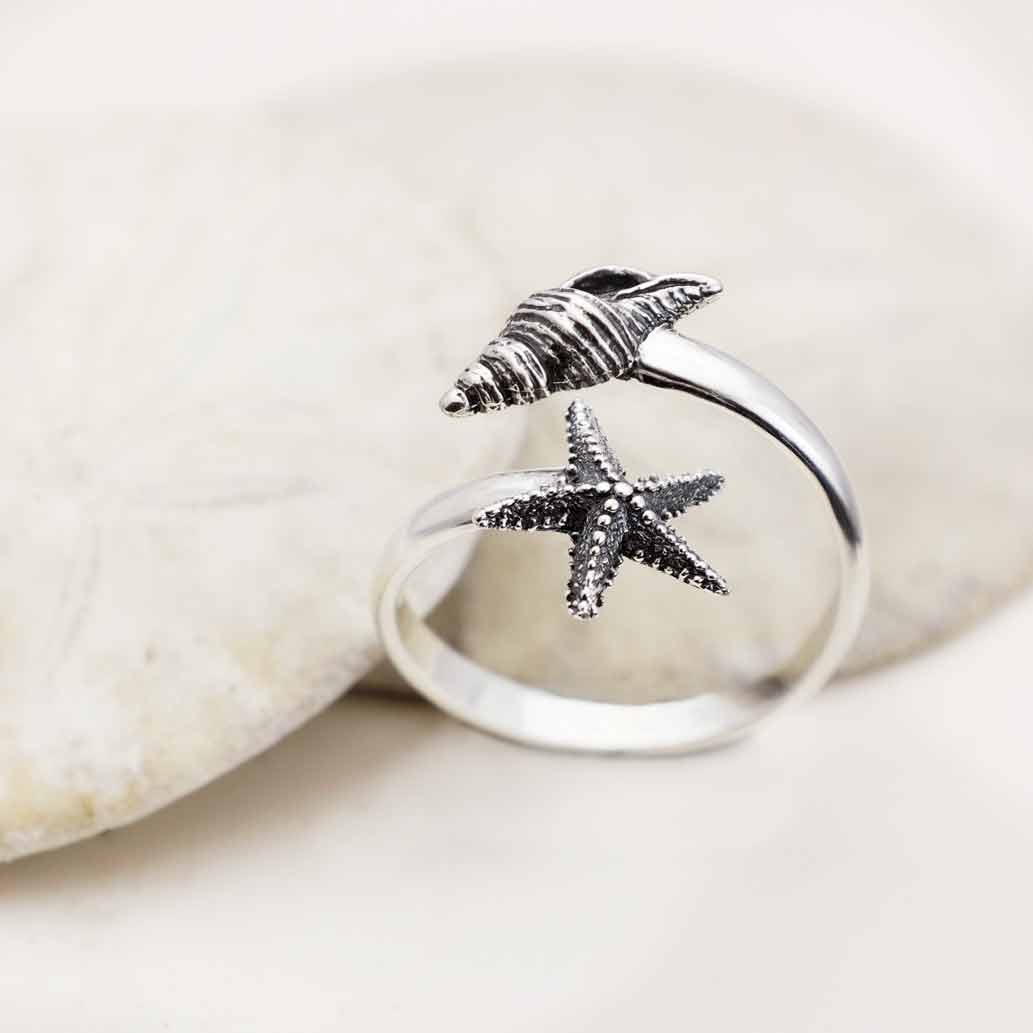 Nina Designs "Starfish & Conch" Adjustable Ring